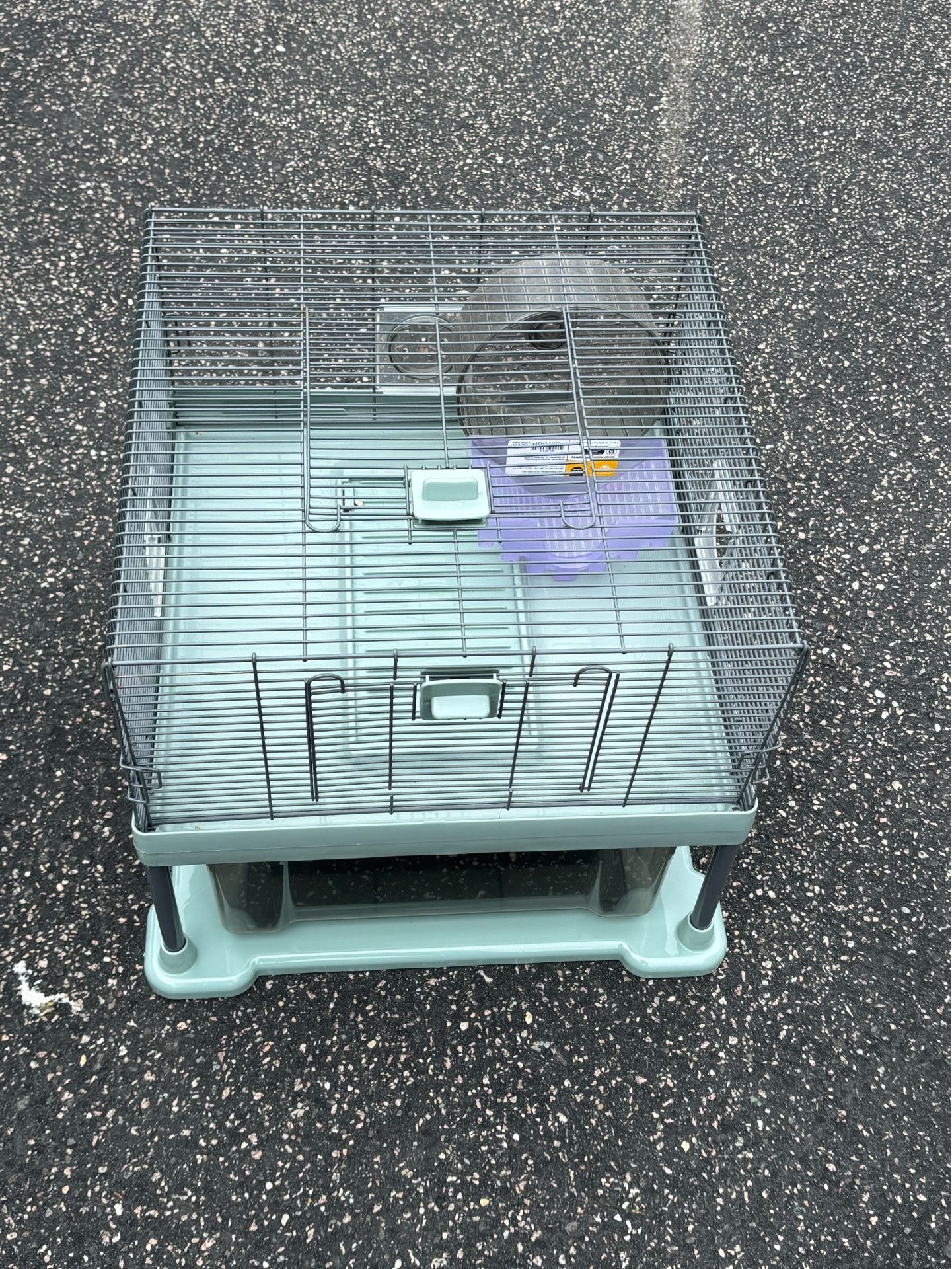 Small Pet Habitat / Cage