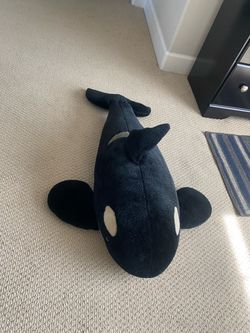 SeaWorld Orca Whale Plush – Good Condition