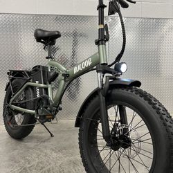 Long Range Folding E-Bike, 20x4.0 Fat Tire, XL 20ah Battery 