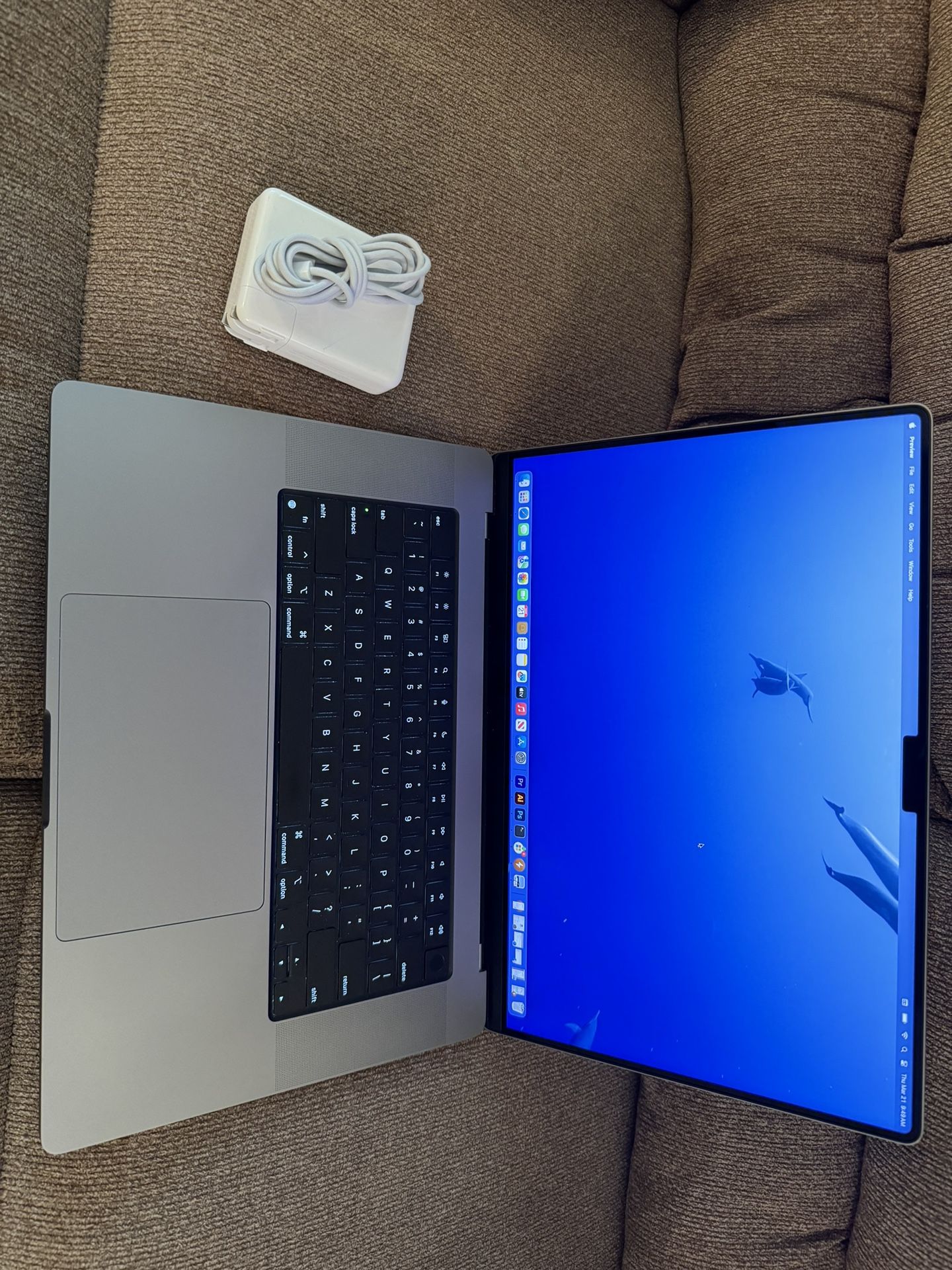 2021/2022 MacBook Pro 16” , M1 Pro ,32gb Ram, 512gb SSD, Appe Care, 81 Battery Cycle