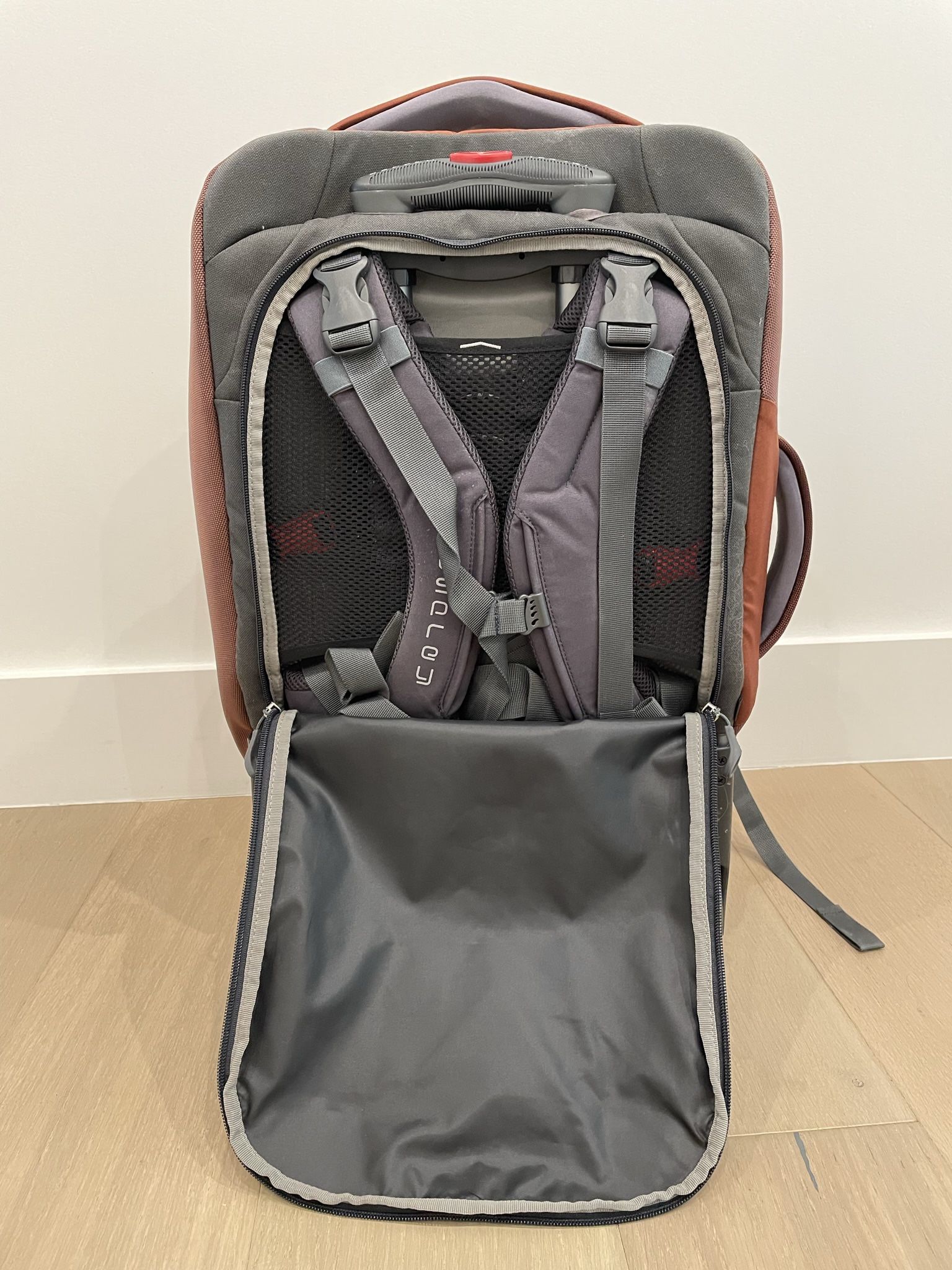 Osprey Meridian 22 Convertible Backpack Carry On With Wheels for Sale