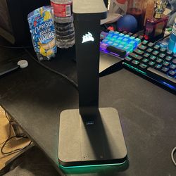 Corsair Headset Stand St100 $50 Cash Pick Up Only