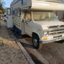 Ford RV $1,300.00 OBOTODAY ONLY 