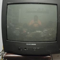 Og Xbox And Crt TV 
