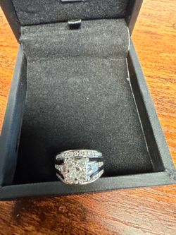 Anillo de compromiso de 14 kt oro blanco