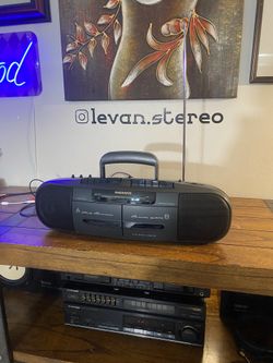 NOS 🔊 TIME CAPSULE DISCOVERED: New-in-Box Vintage 90s Magnavox Boombox (NOS)