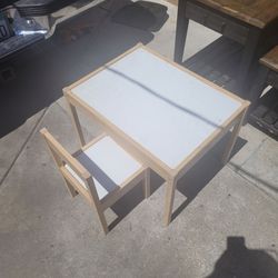 KIDS CHAIR & TABLE