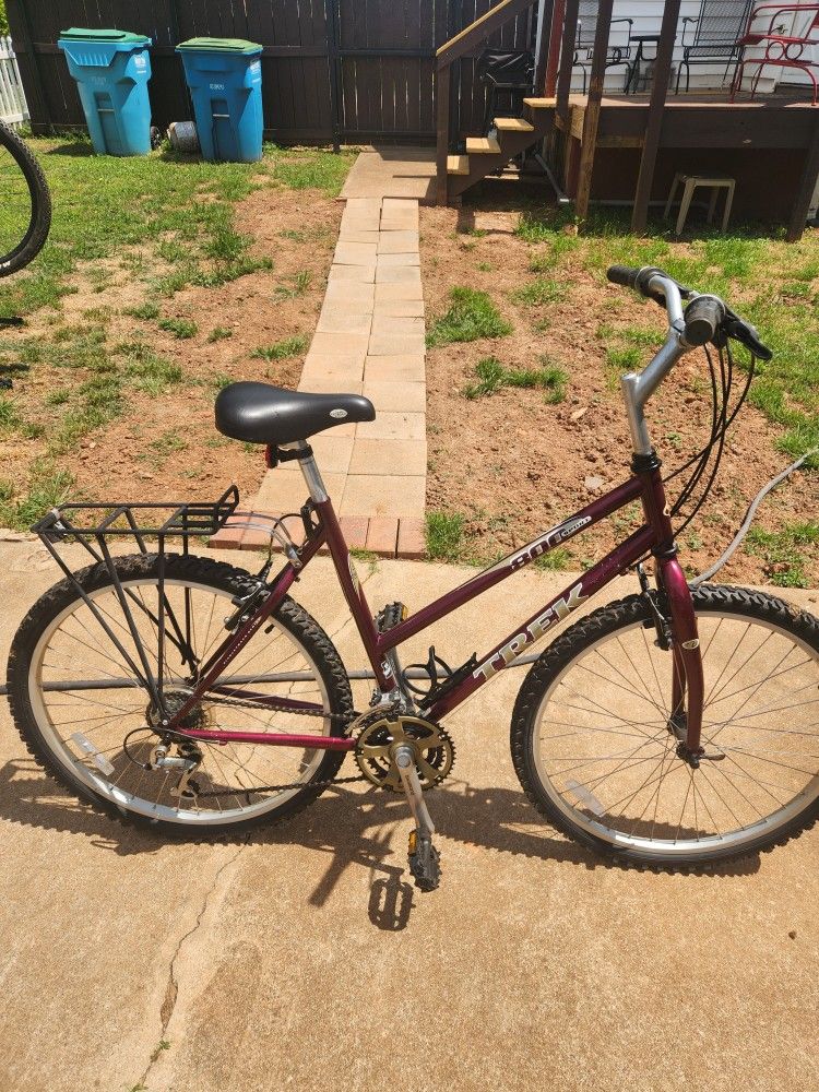 Trek 800 Sport