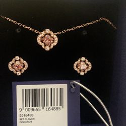 “”AVAILABLE””  NEW Swarovski Pendant And Earrings In Gold Sparkling Rose. Still In Box Retails $275+ Tax. M