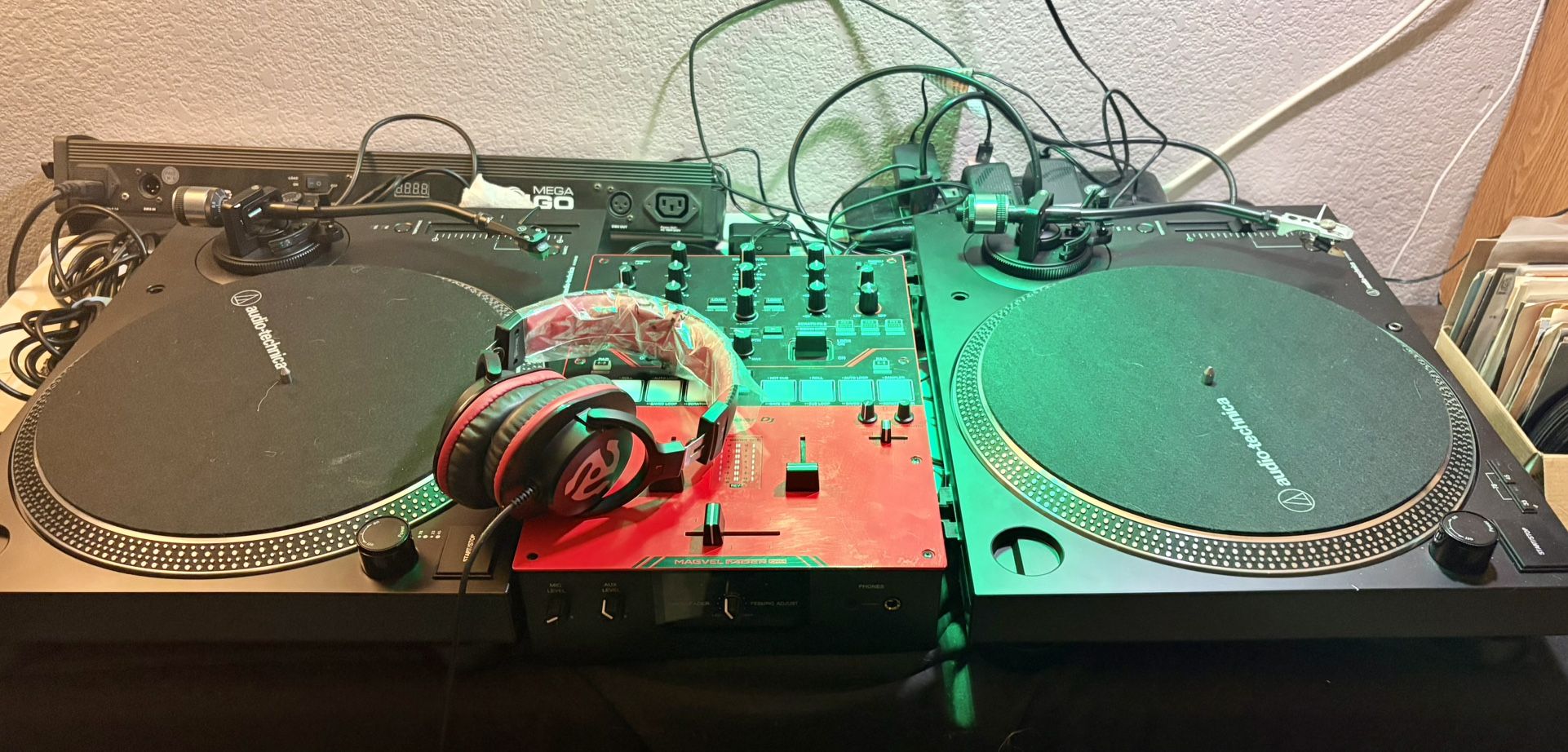 Full Dj Set up! Pioneer S5 Mixer & 2 NEW Audio Technica Turntables w/ Cartridges & Headphones!