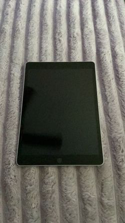 Apple iPad Tablet  [9th Generation]
