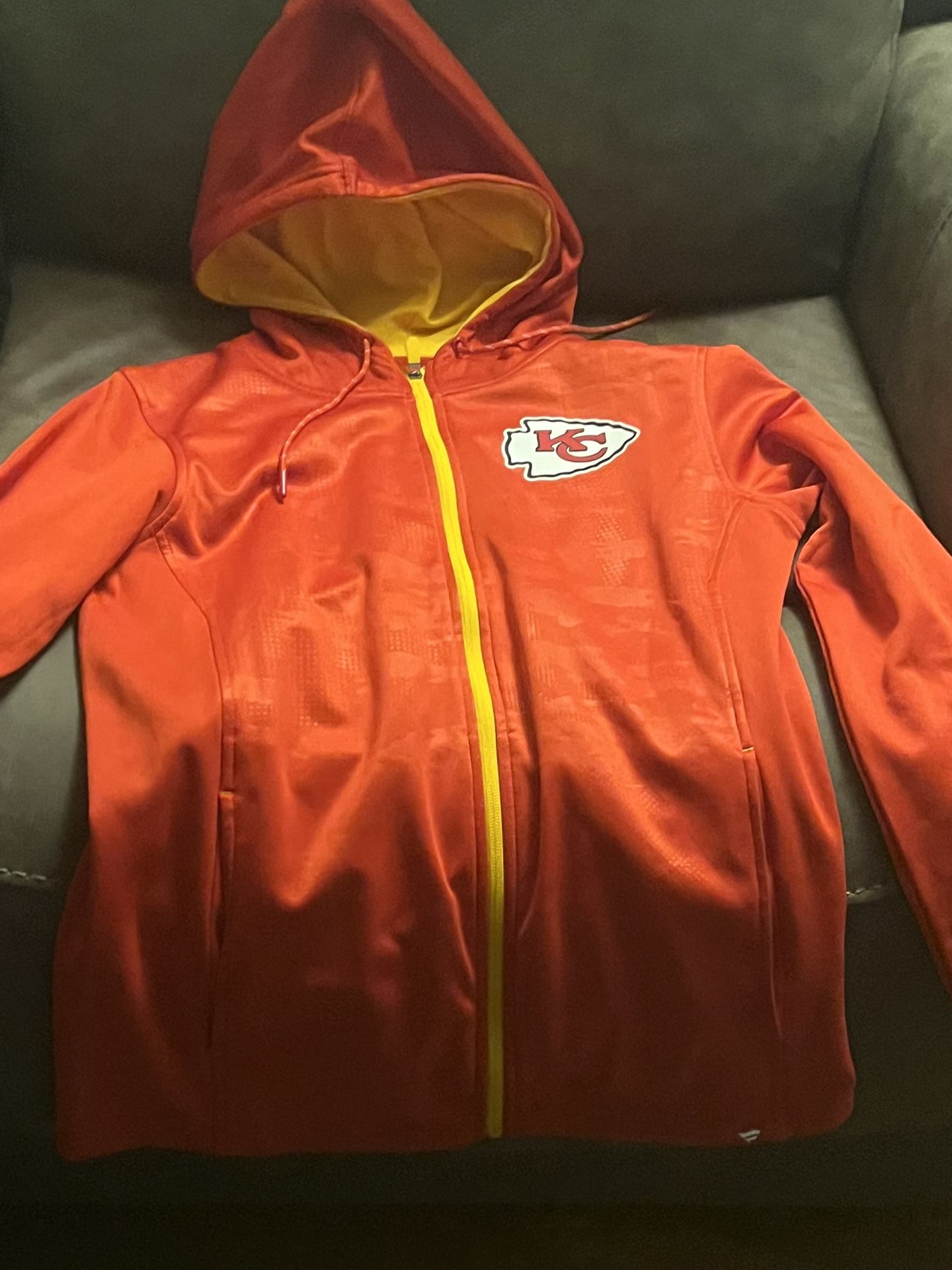 Fanatics Women Size M