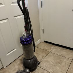 Dyson Vacuum  And Shark Vacuum 