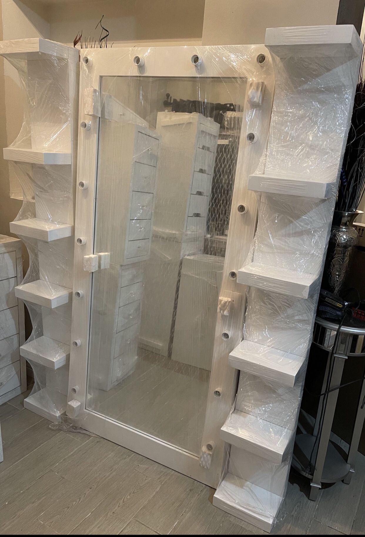 Full Body Mirror And Shelfs