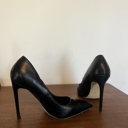 Assorted Women’s Heels