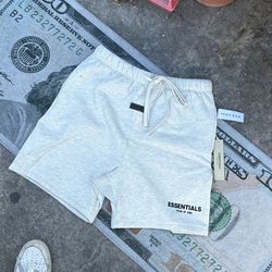 Essential Shorts Light Oat