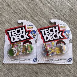 2025 Tech Deck Finesse Sonic the Hedgehog Lot of 2 Fingerboards 