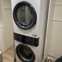 Electrolux Stacked Washer/Dryer