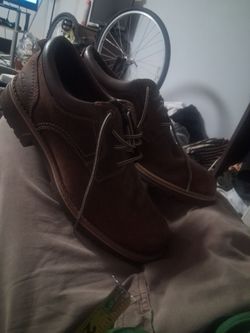 Clark's extreme comfort collection water proof never been worn