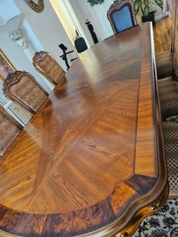 Dining Table Set