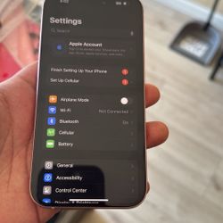 iPhone 15 Regular 