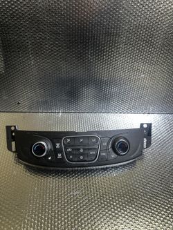 2018-2023 Chevy Traverse Climate Control Module