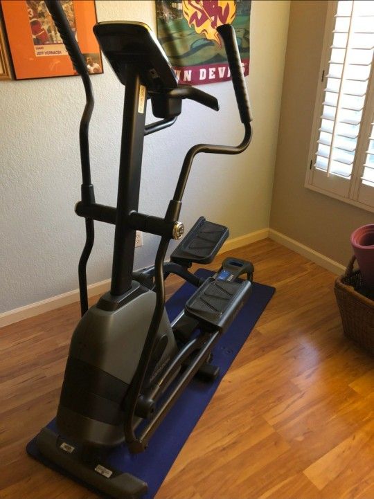 Horizon Evolve Elliptical Folds When Not In Use