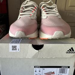 Adidas Avryn