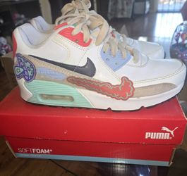Nike