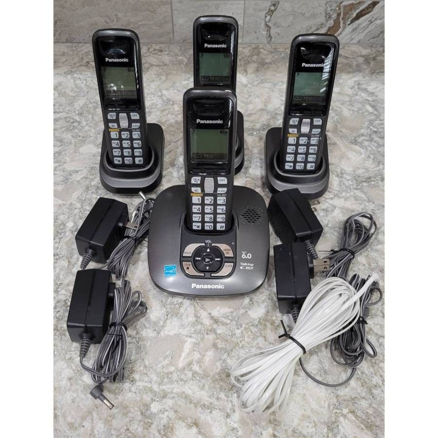 Panasonic DECT 6.0 Cordless Answering Machine Phone Base & 4-Handsets