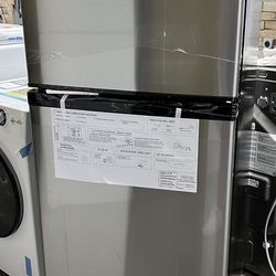 NEW 24” Refrigerator 11.6cu.ft. Stainless Steel