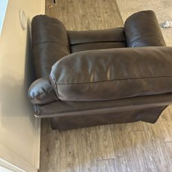 Leather sectional with recliner