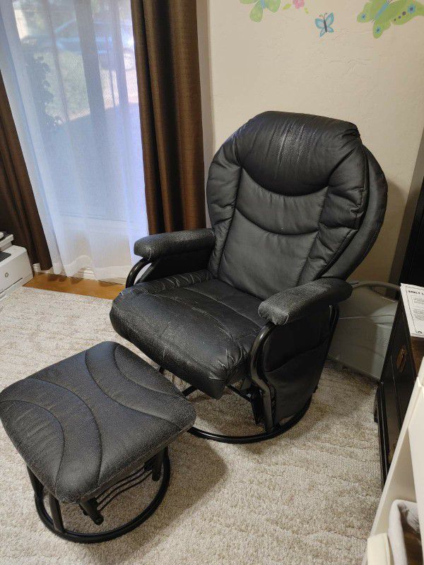 Office Chair &Ottoman,  Baby Clothes,  Juicer, File Cabinet,  Chlorine,  Dishes, Solid  Wood Bar,  HP MONITOR 
