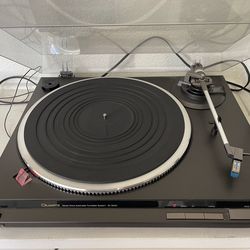 Technics Turntable SL-QD22 Quartz LP Record Player