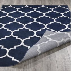Area Rug, 5'3" x 7', Navy
