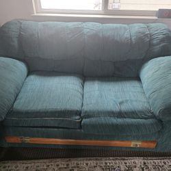 2 Sofas
