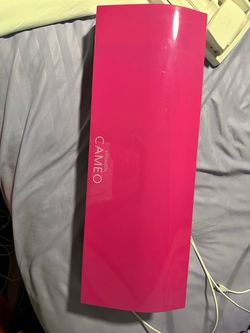 Silhouette Cameo Cutting Machine Pink