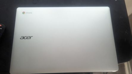 ACER CHROMEBOOK 15" w/Case Sleeve
