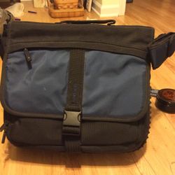 Messenger Back Pack Like New