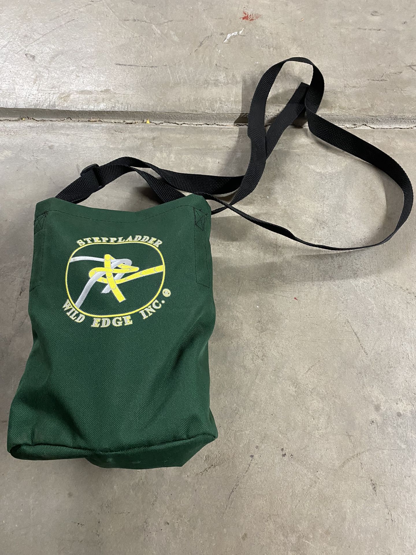 Wild Edge Steps With Insider/swaider And Harness