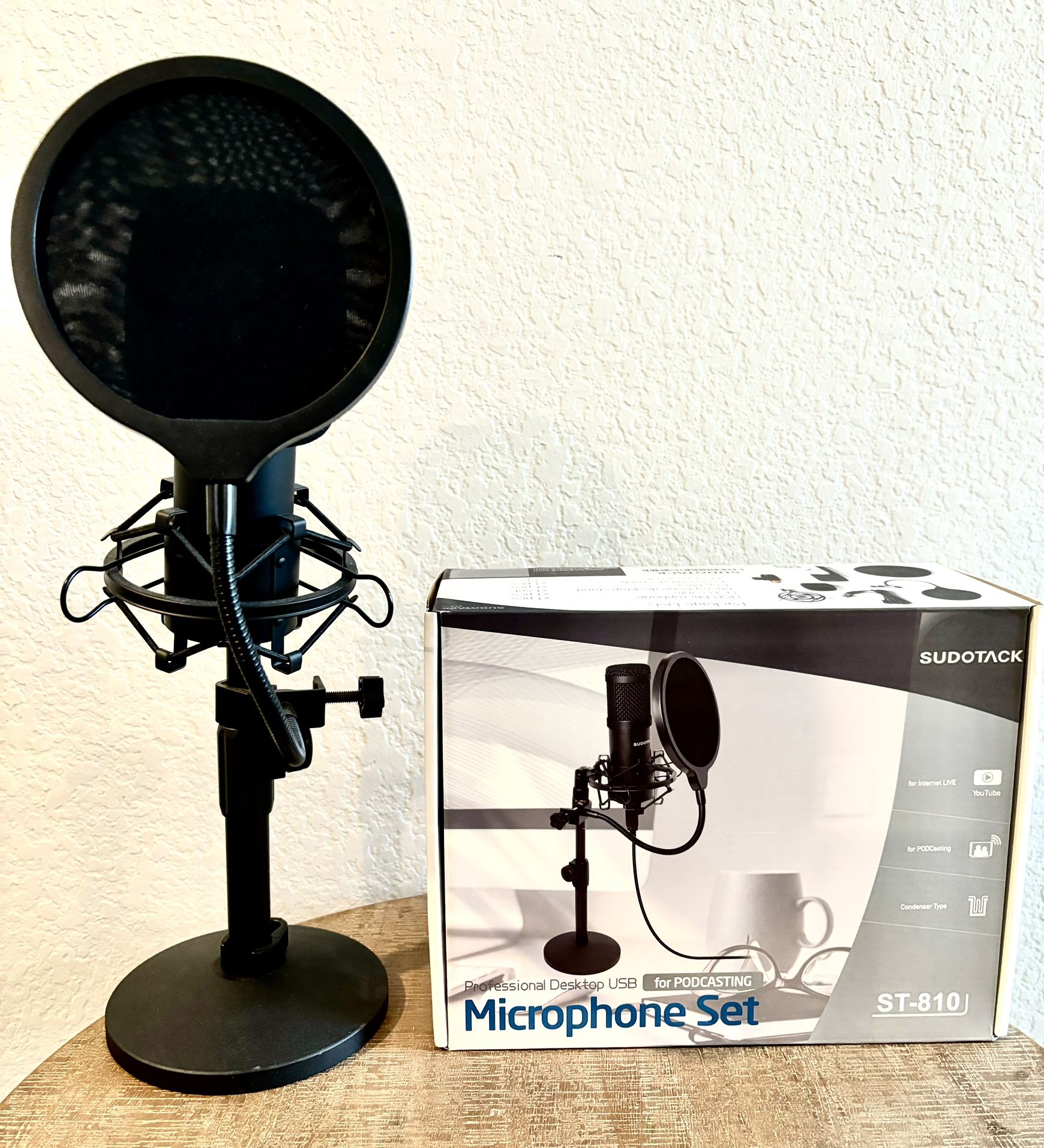 Sudotack SD-810 USB Professional Mic with Stand