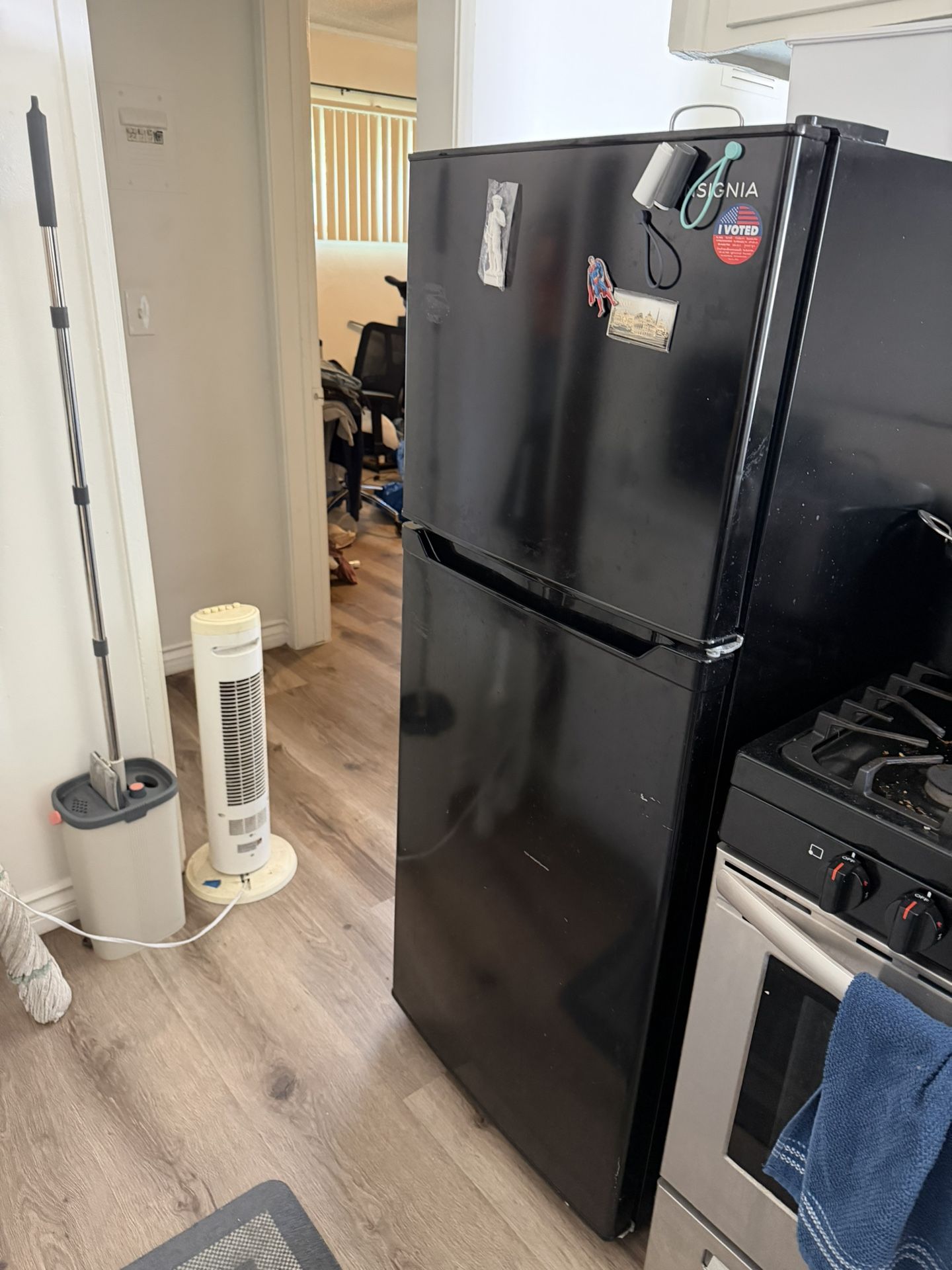 9.9 Cu fridge With Manual