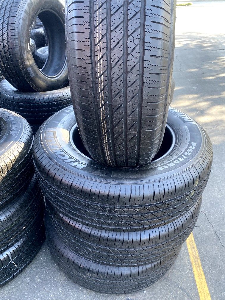 255/70/18 MICHELIN FOUR GOOD USED TIRES 95%TREAD LIFE $250 PRICE INCLUDES PROFESSIONAL INSTALLATION AND TAX