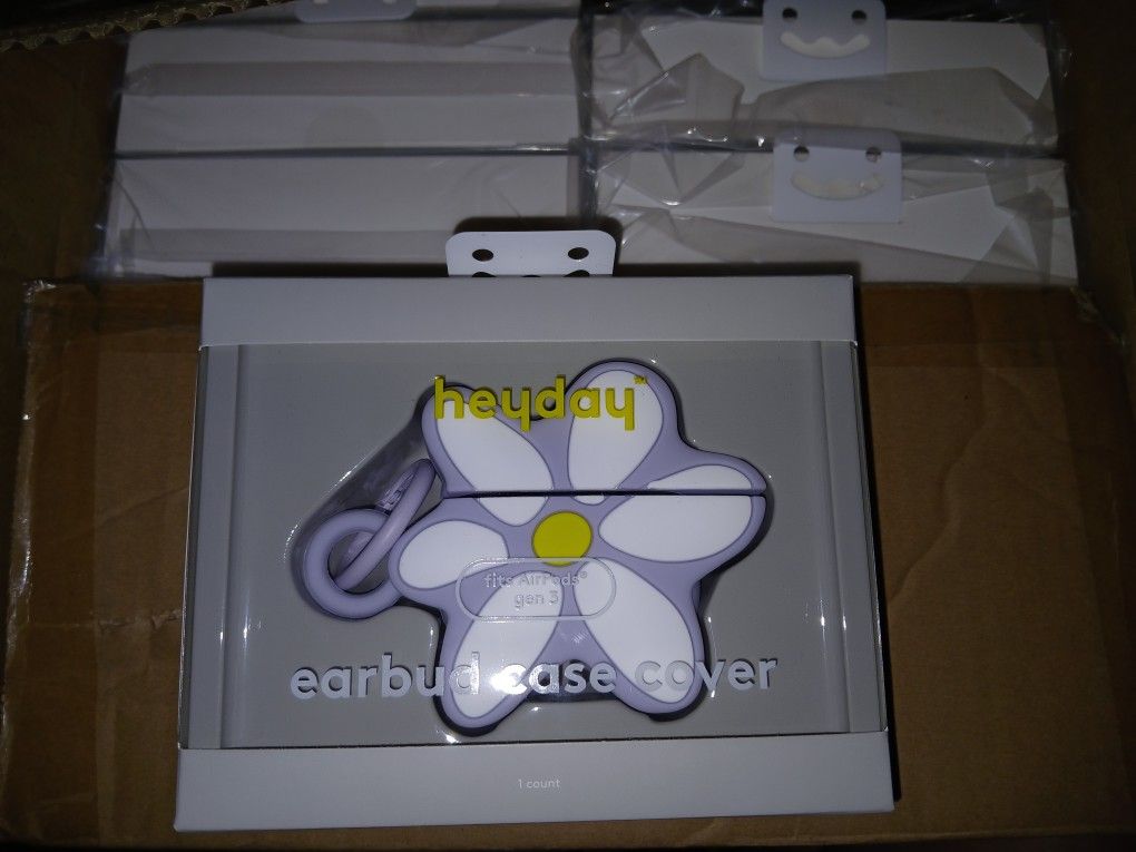 Heyday  Earbud Case Cover