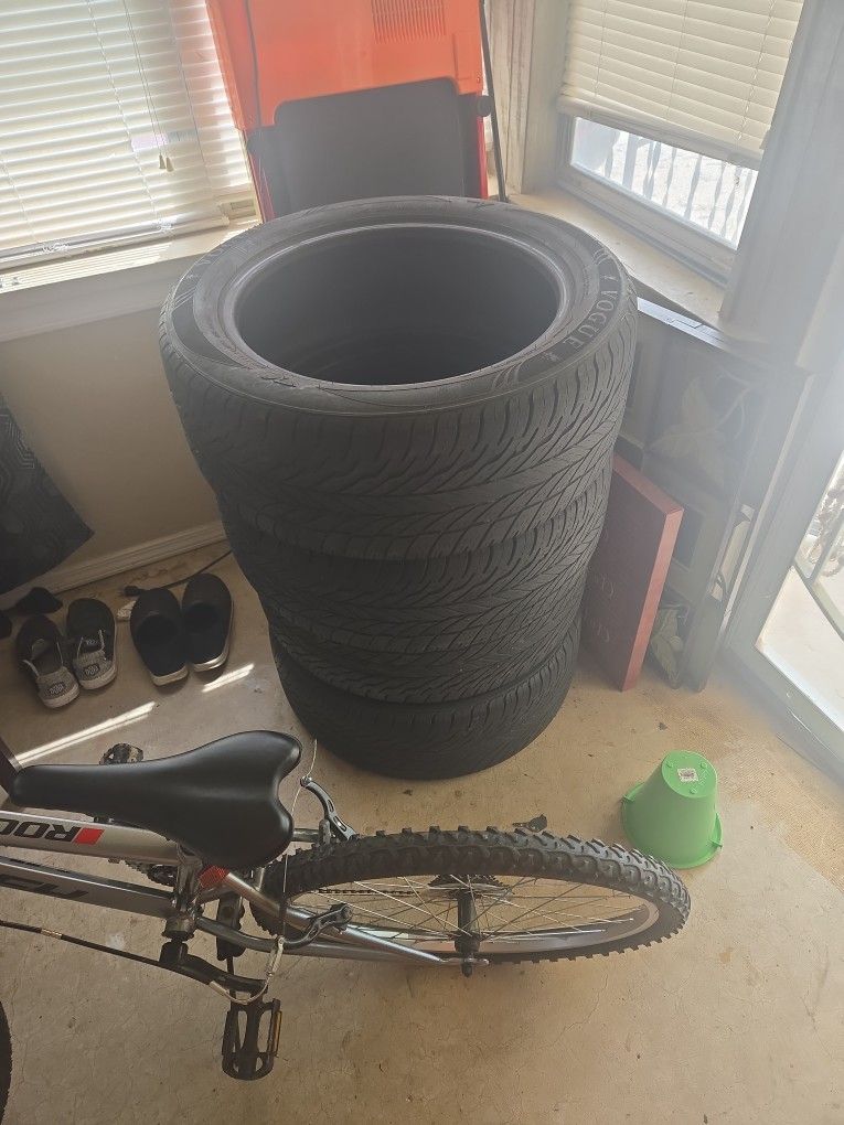 Vogue Tires