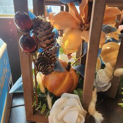 9 Wood Center Pieces