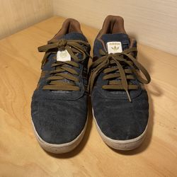 Adidas Estrusco Size 10