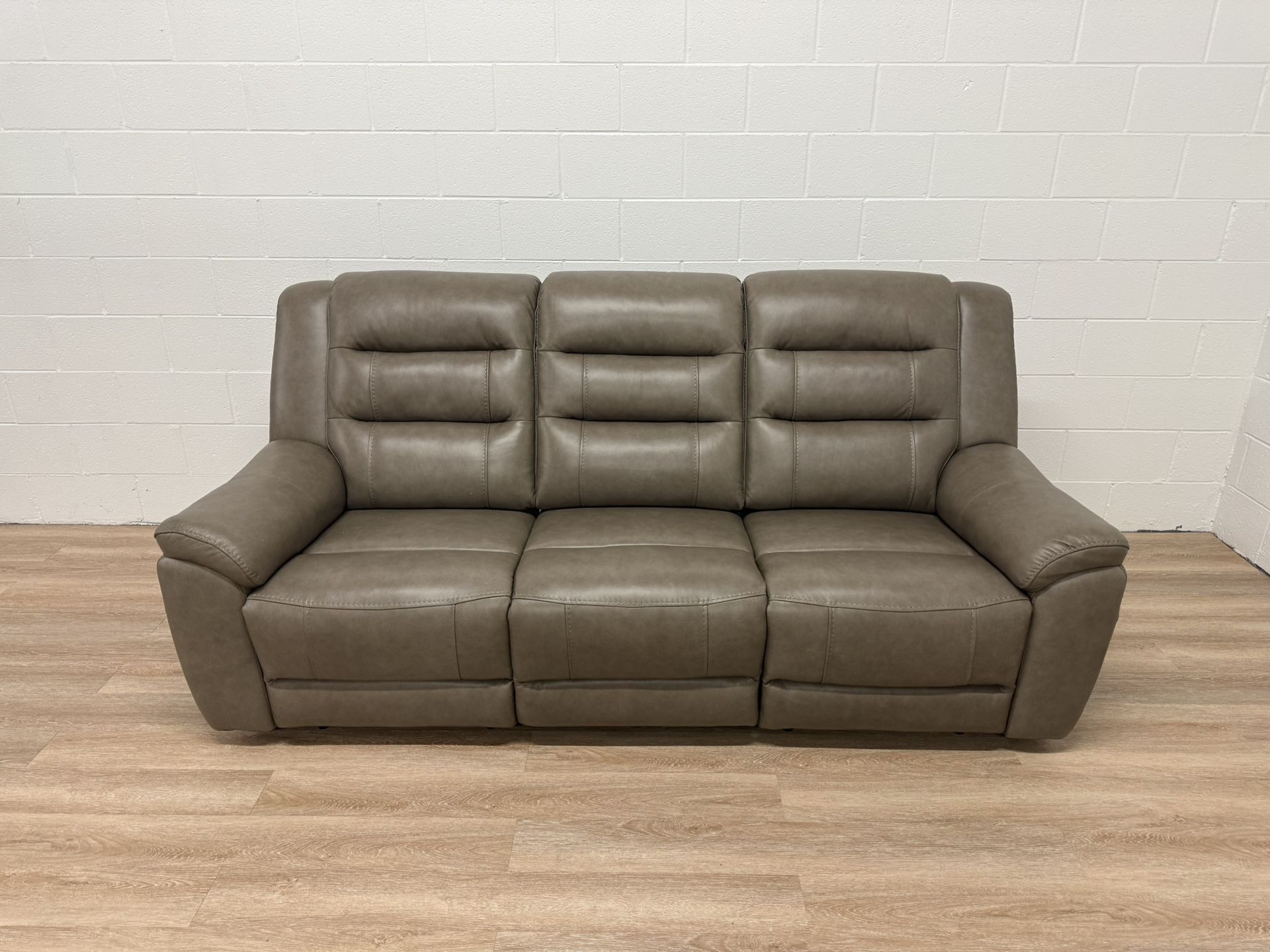 Mason Leather Power Reclining Sofa by Gilman Creek Furniture – Delivery Availabl