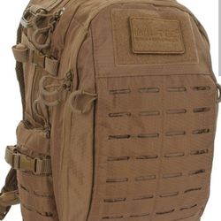  (Military Type Backpack)