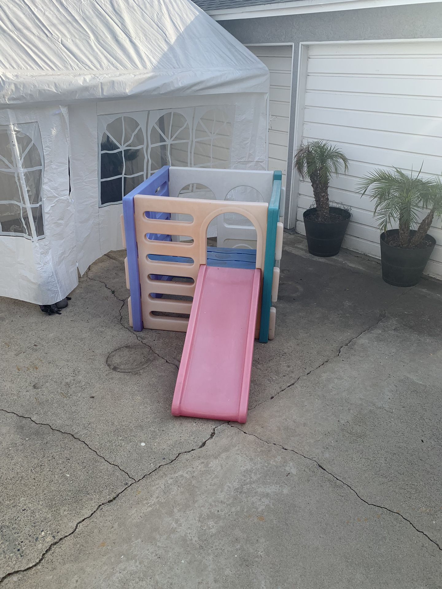 Little Tikes Large Activity Gym